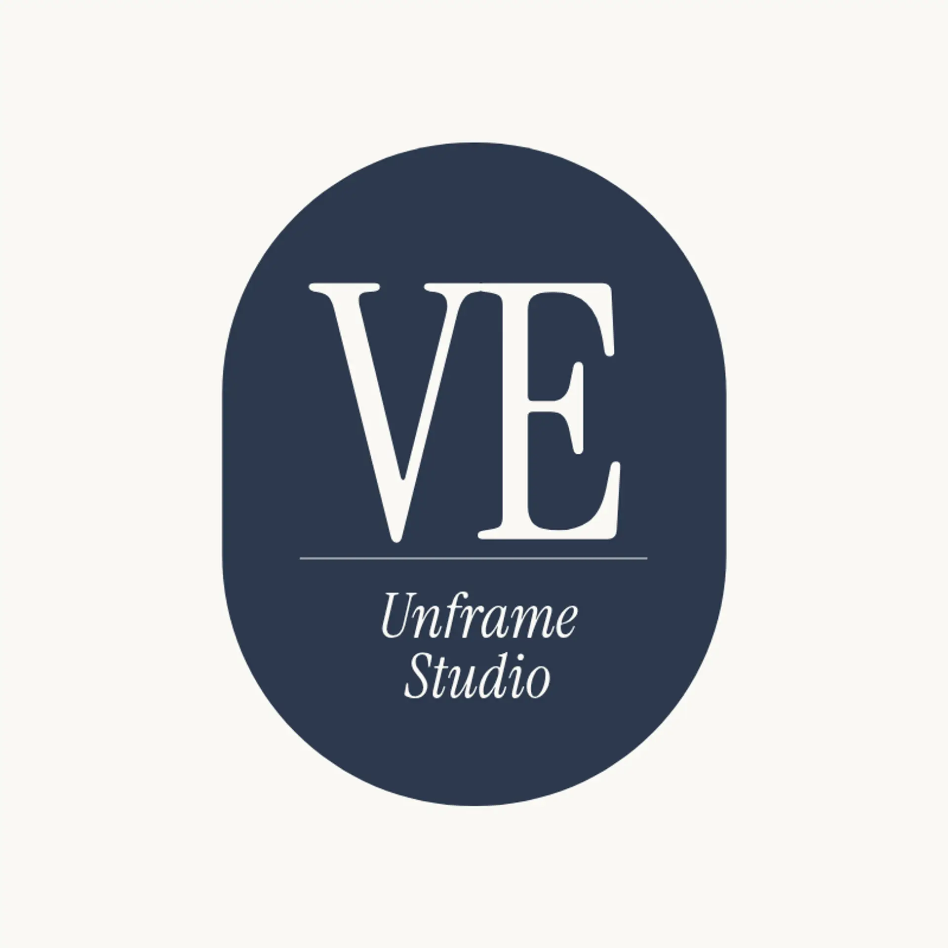 Distinct Lens Studio logo for unique photography