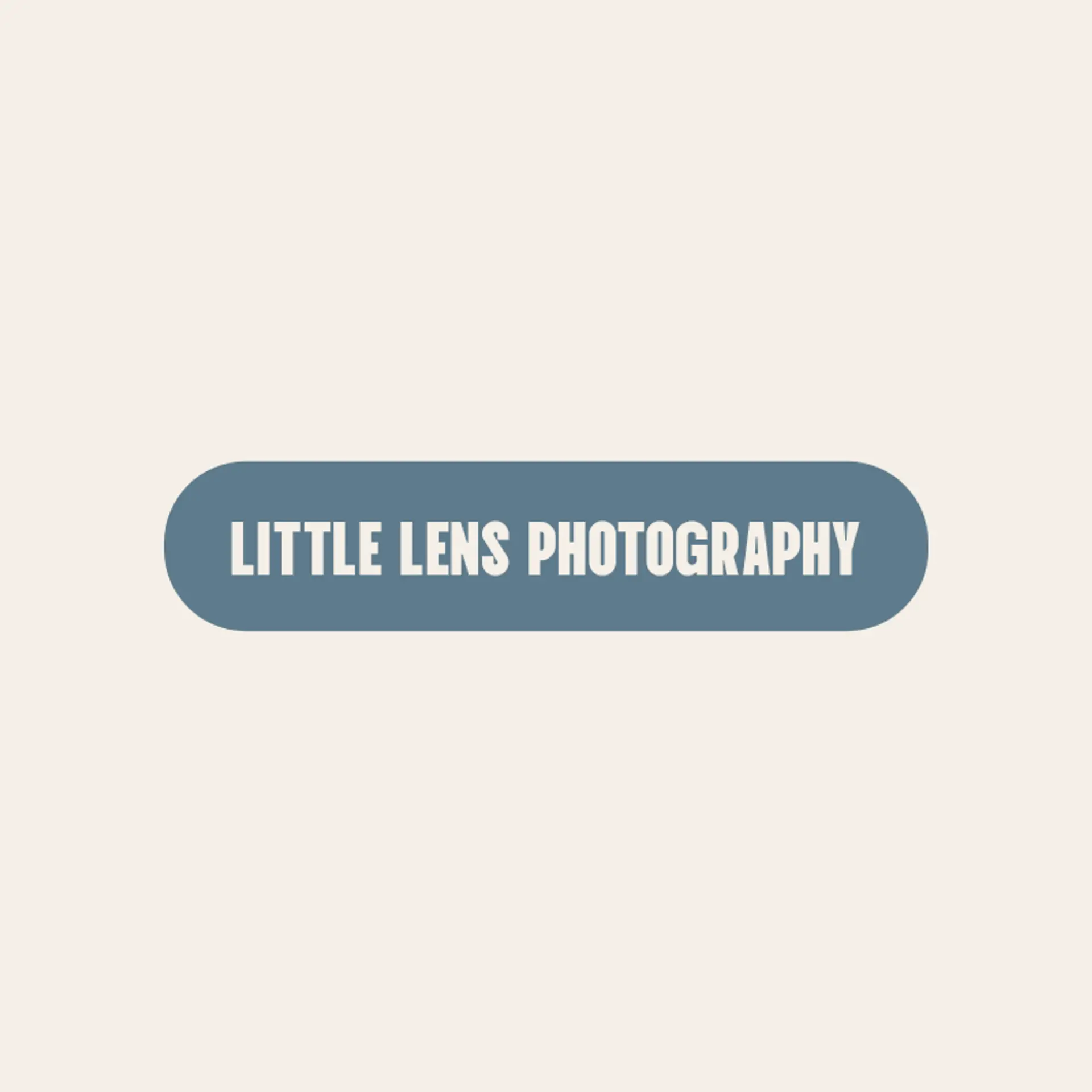 Little Lens Photography logo for newborn photography