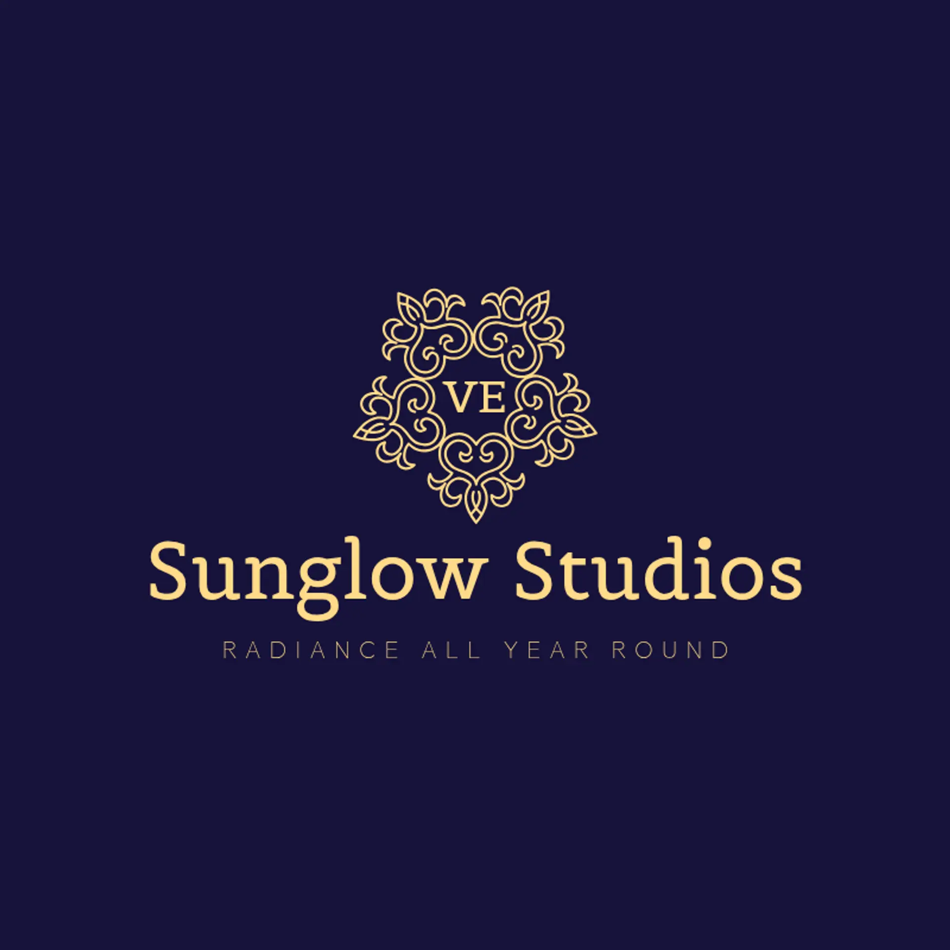 Soluxe Tan Studio logo for tanning salon