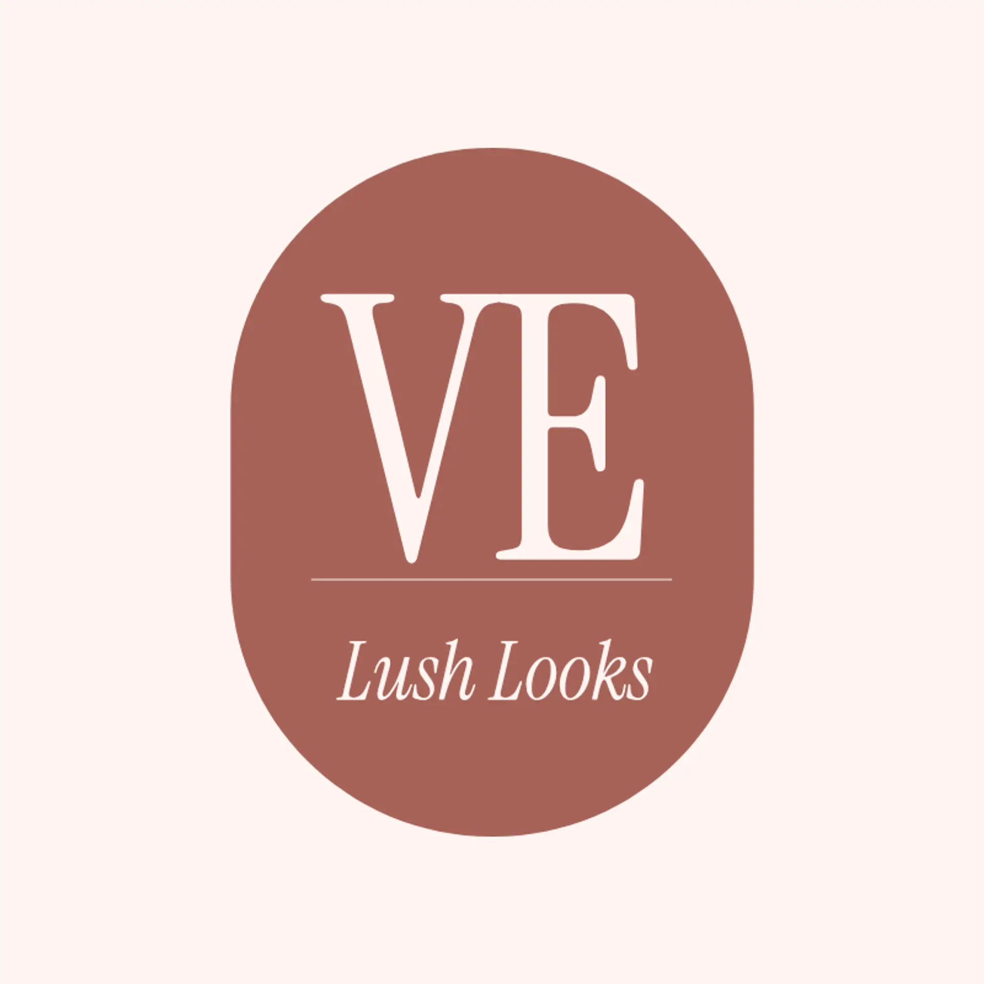 Lush Looks logo for beauty fashion