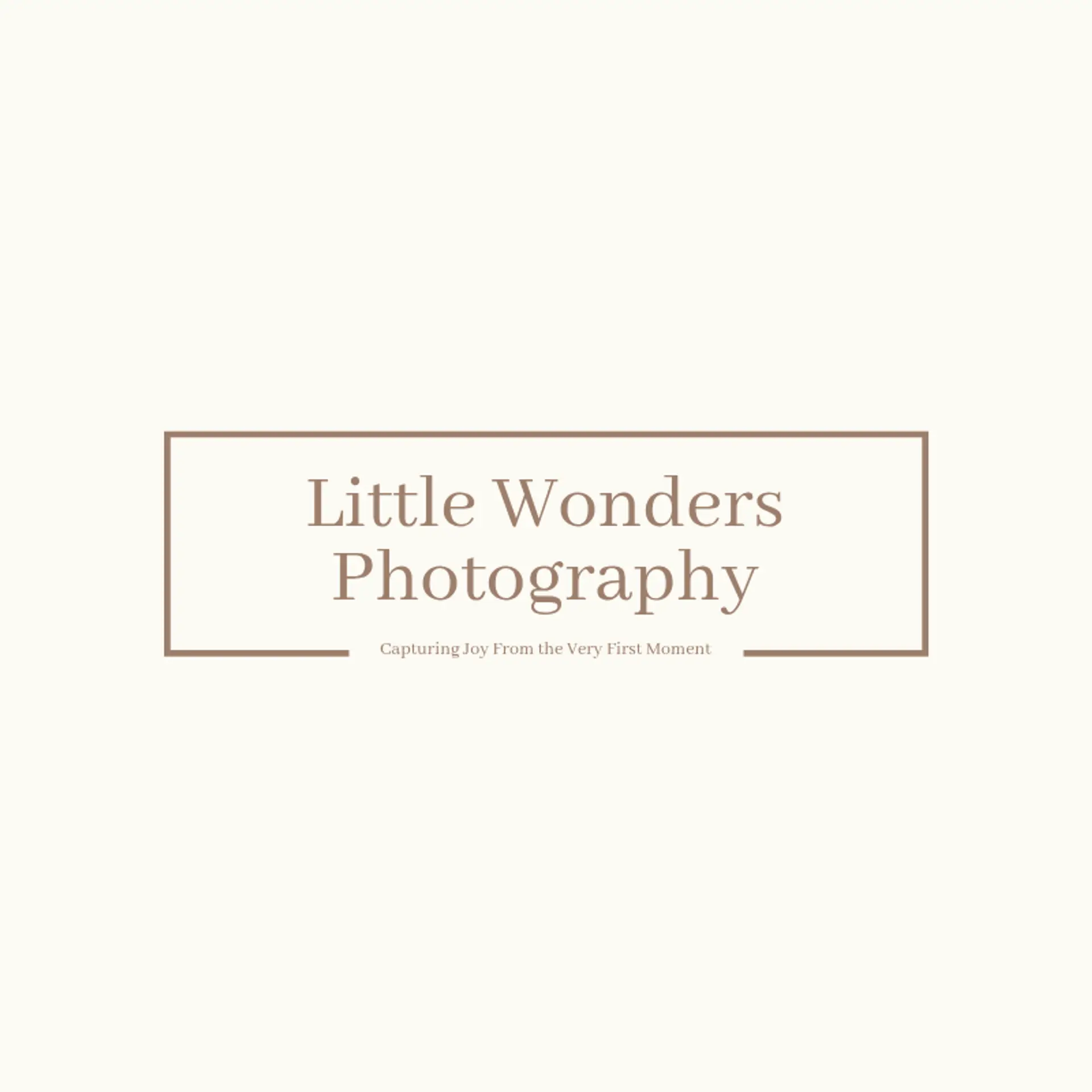 Little Wonders Photography logo for newborn photography