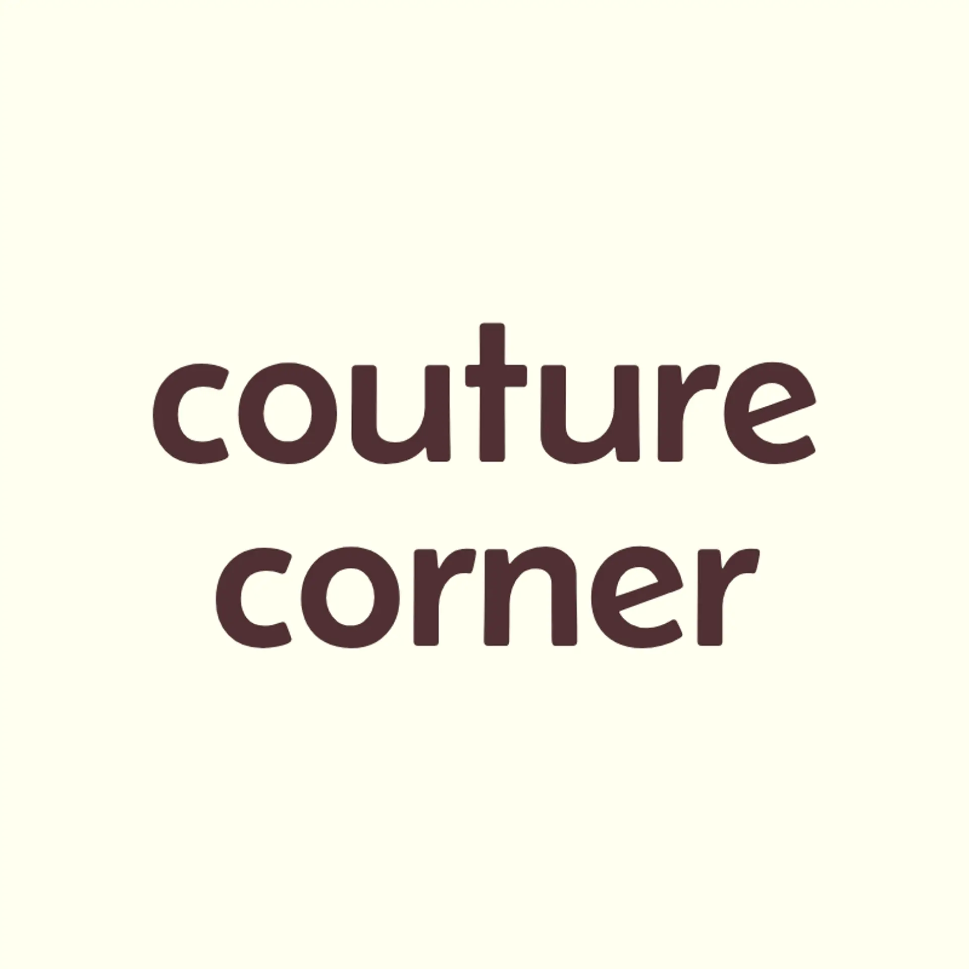 StyleNest logo for fashion clothing