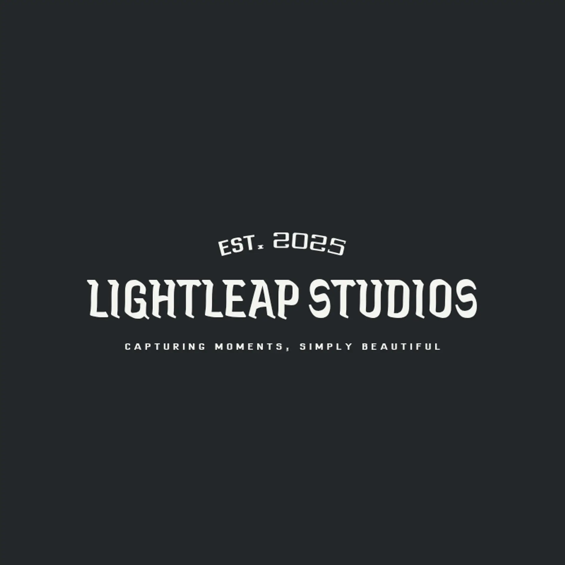 LightFrame Studio logo for simple photography