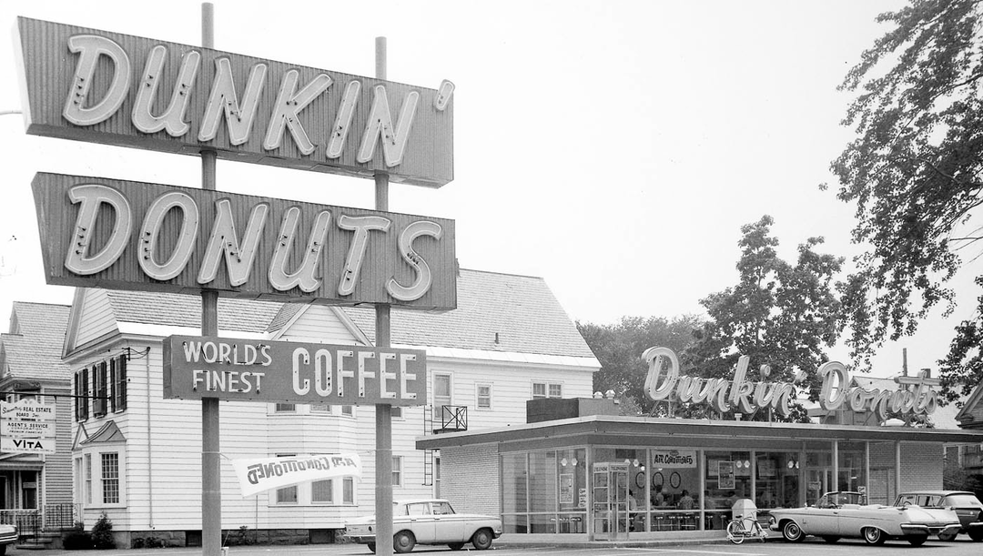 Dunkin' Donuts' first store | Source