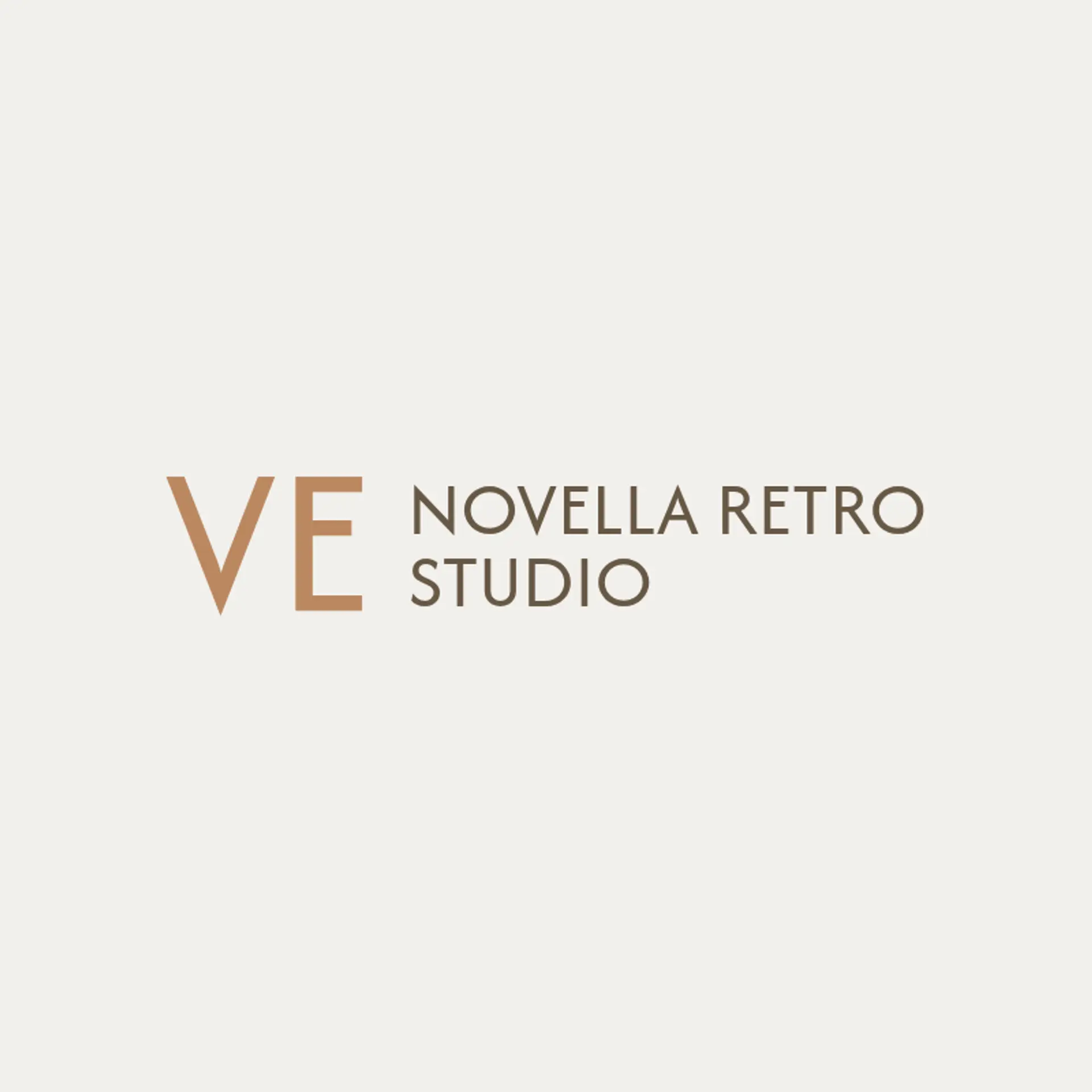 Novella Retro Studio logo for vintage photography