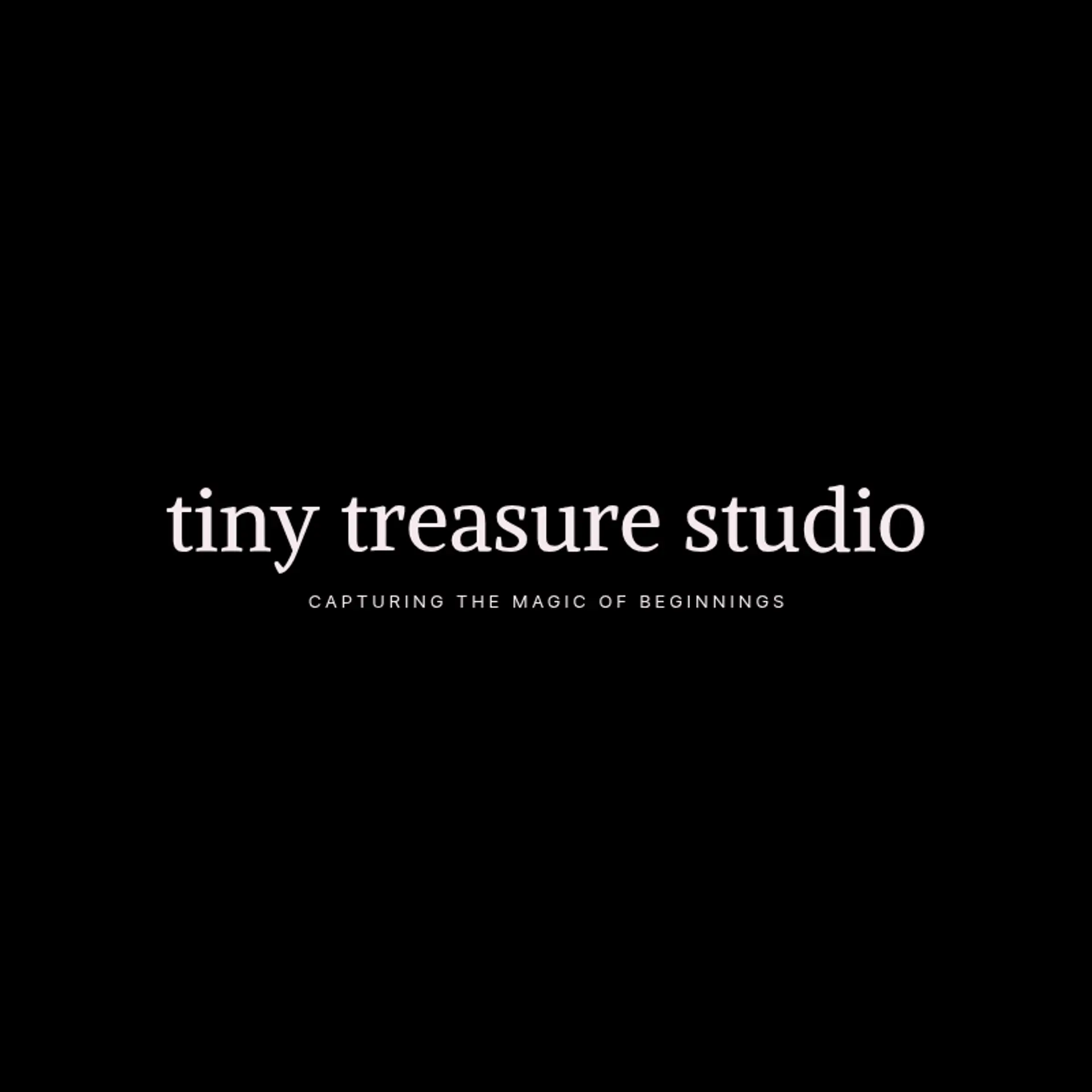 Tiny Treasure Studio logo for newborn photography