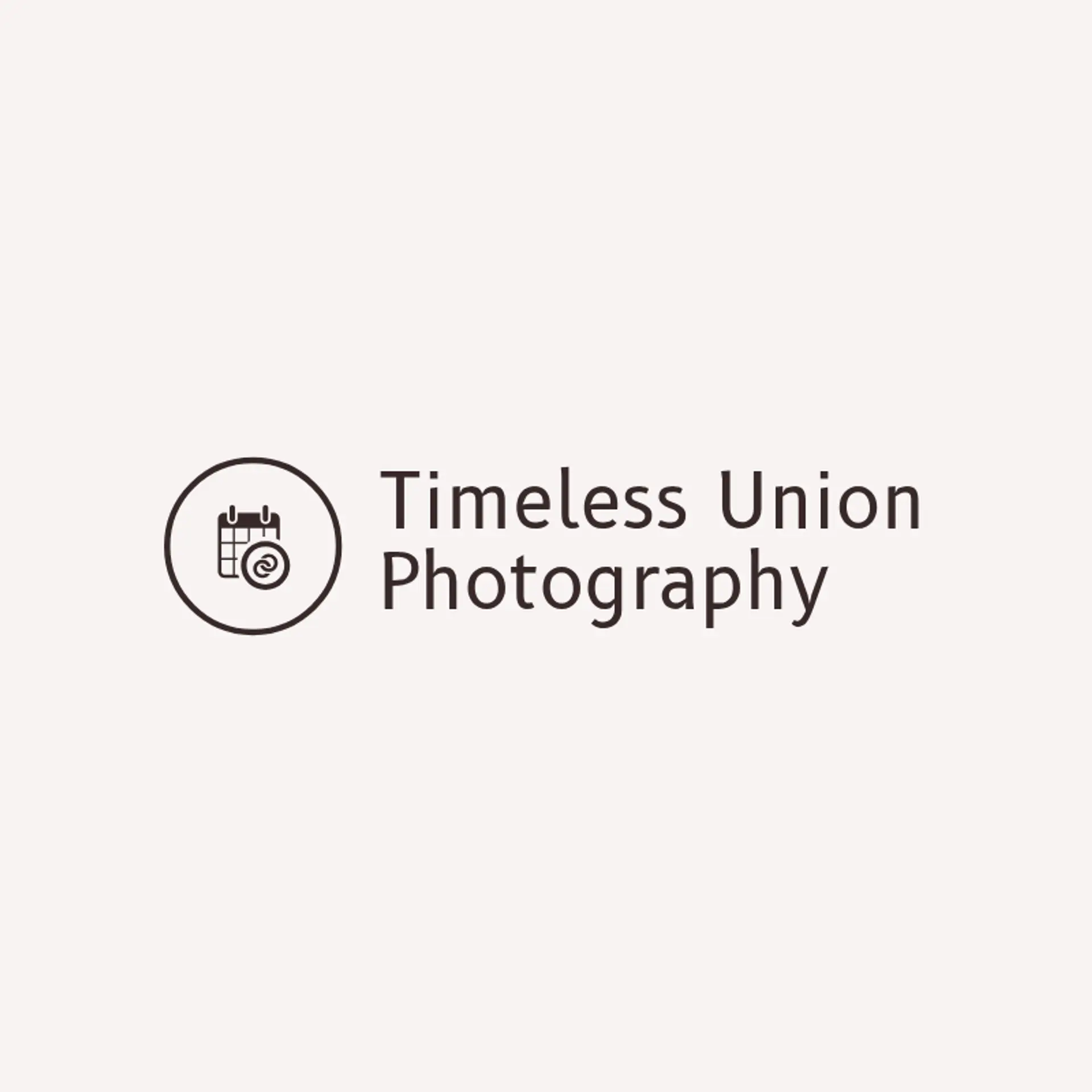 Everlasting Moments Photography logo for wedding photographer
