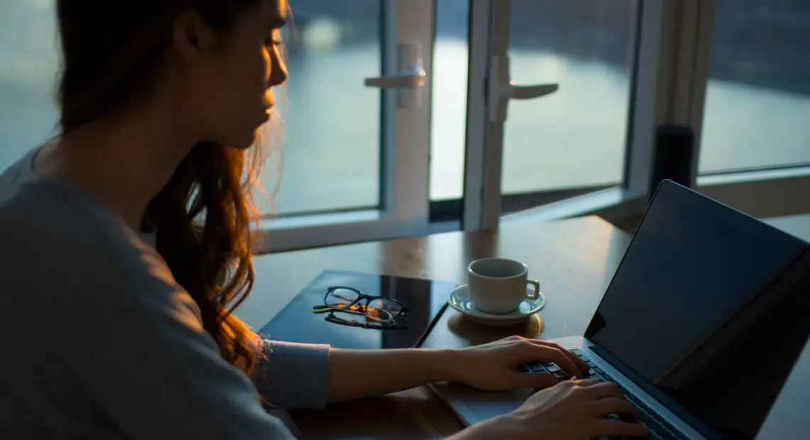 How To Start An Online Business From Home: A Quick Guide