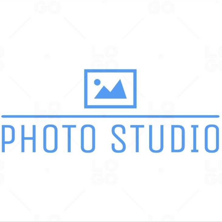 Photo studio logo graphic design Royalty Free Vector Image