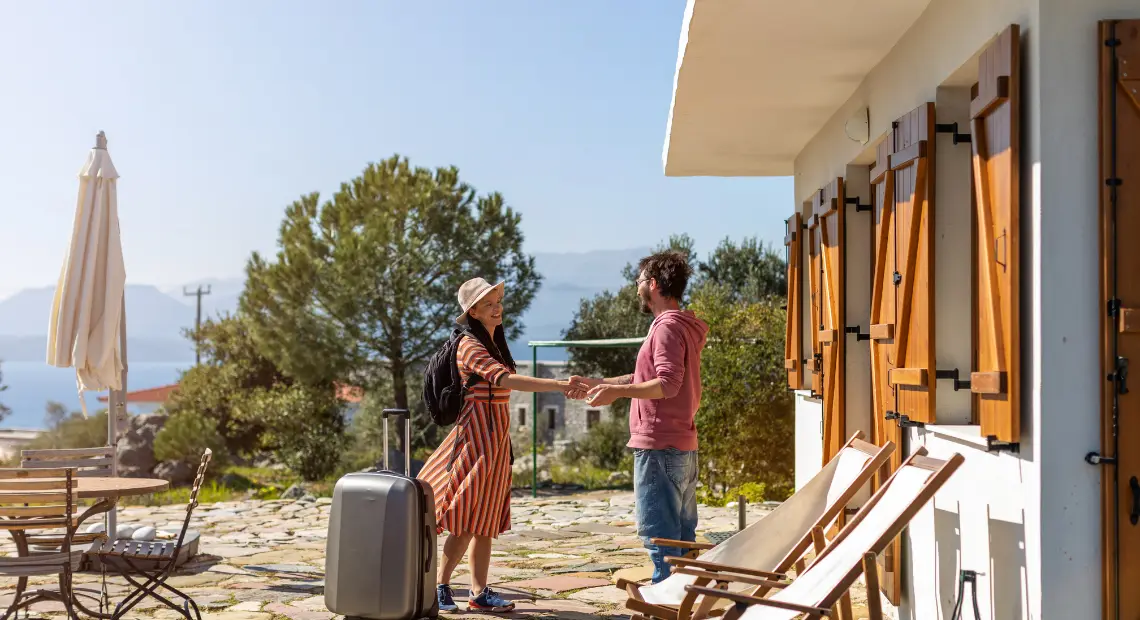 How To Start An Airbnb Business + Get A Great Logo For Airbnb