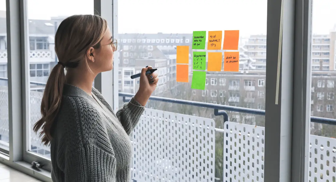 10 Tips On How To Come Up With A Business Name Effectively