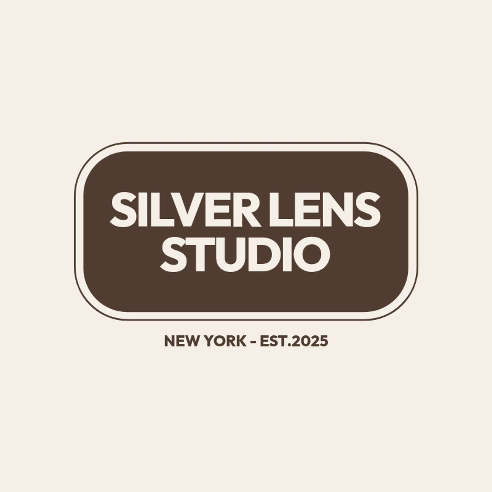 Silver Lens Studio logo for vintage photography