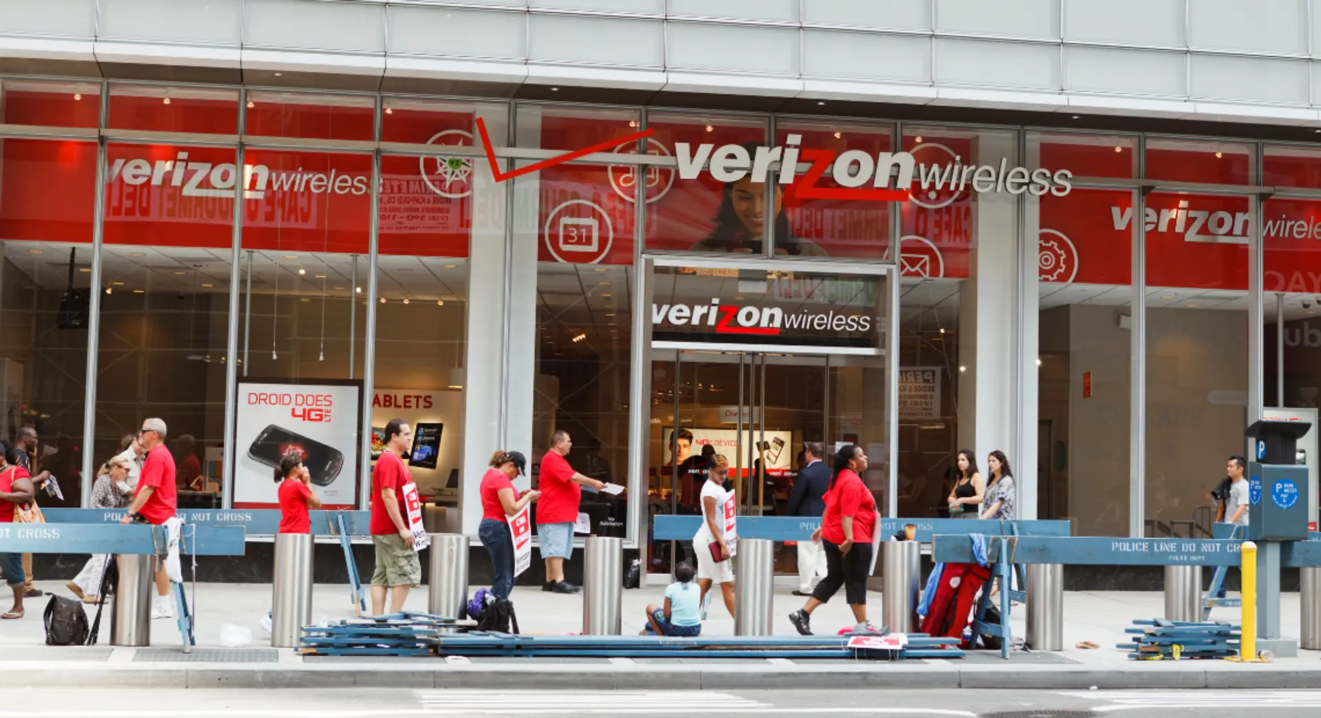 The Verizon Logo & Brand: A Check Mark To Branding Success