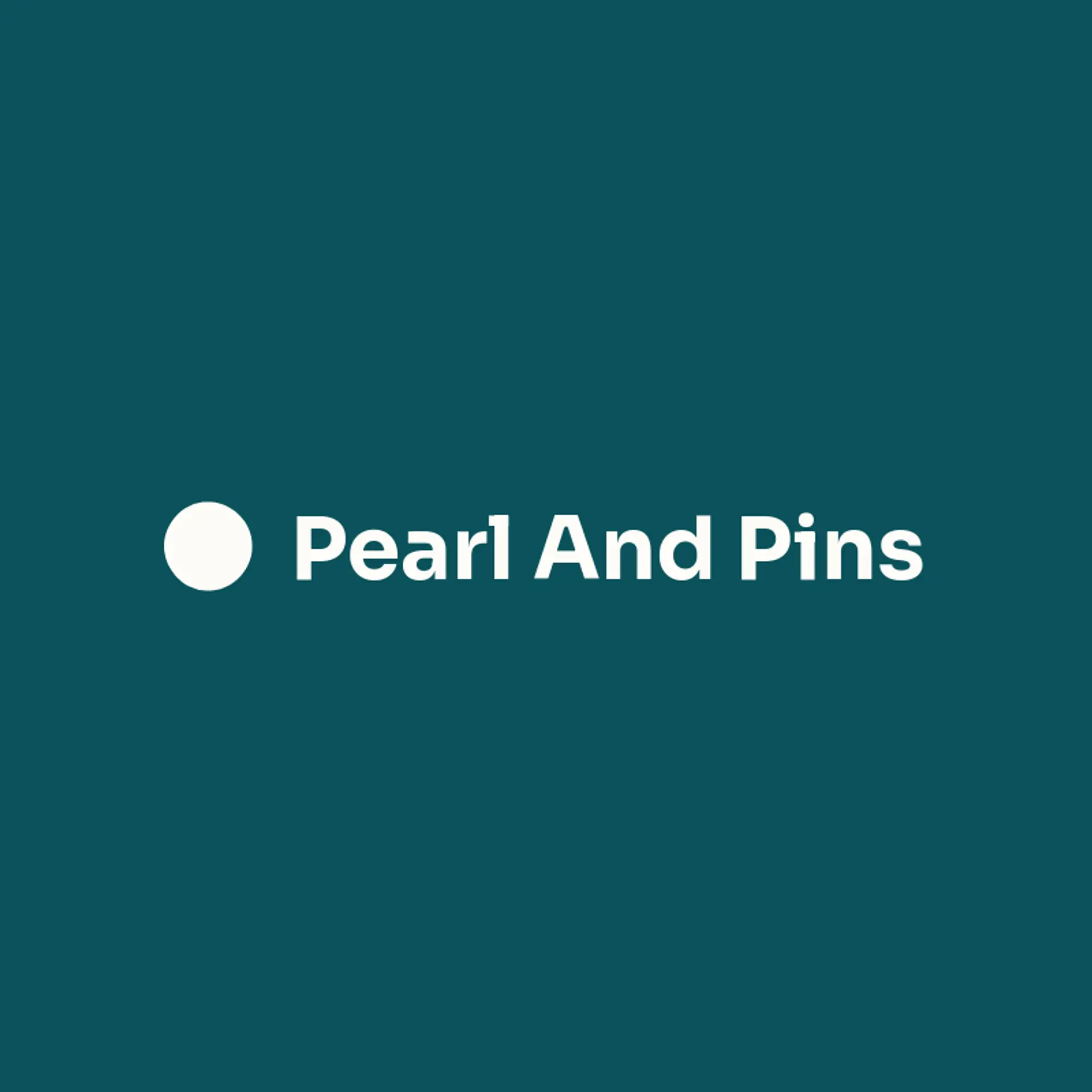 Pearl and Pins logo for hair stylist